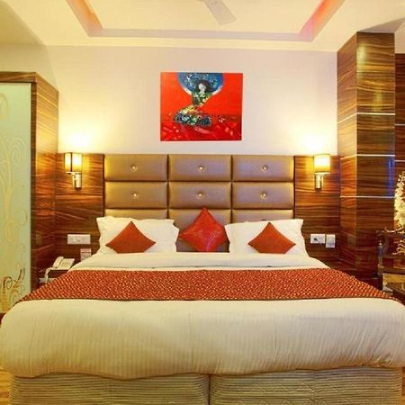 Hotel Ark Suites At Delhi Airport Neu-Delhi Exterior foto