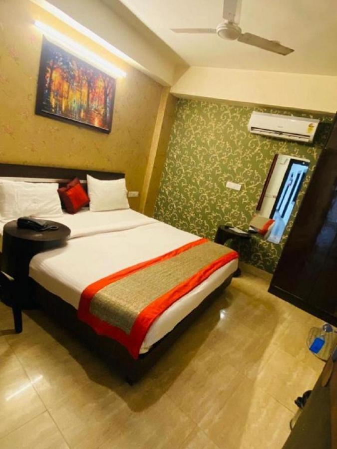 Hotel Ark Suites At Delhi Airport Neu-Delhi Exterior foto