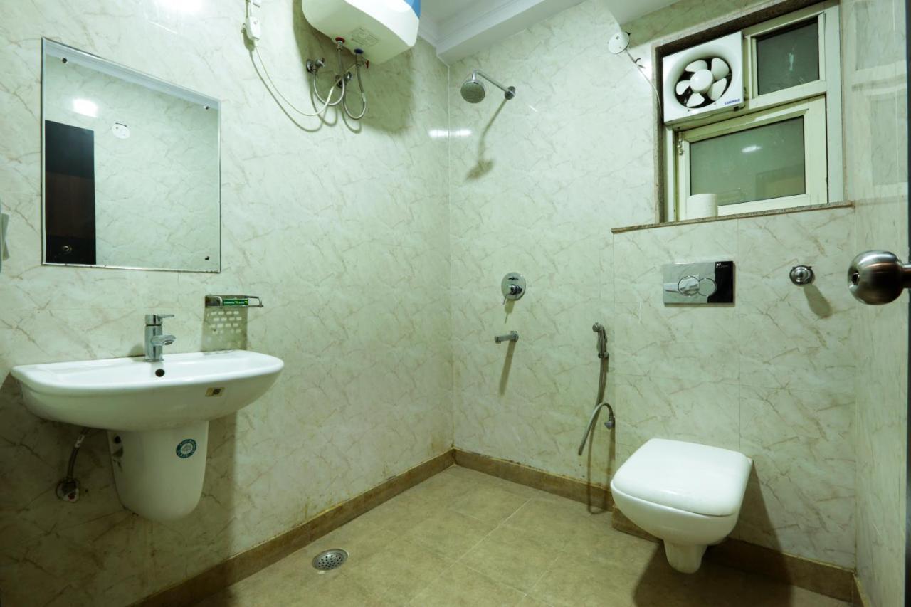 Hotel Ark Suites At Delhi Airport Neu-Delhi Exterior foto