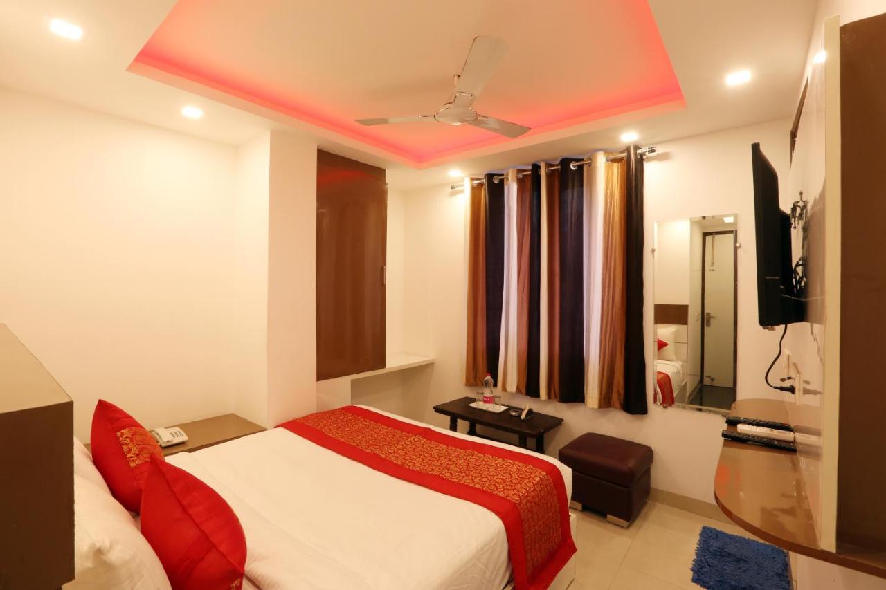 Hotel Ark Suites At Delhi Airport Neu-Delhi Exterior foto